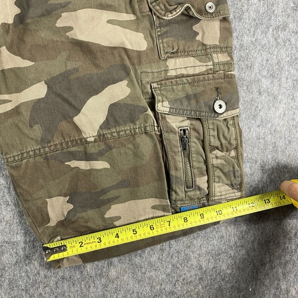 Iron Co Shorts Men's 40 Green Camouflage Baggy‎ Wide Leg Y2K Cargo NWT - Picture 8 of 13